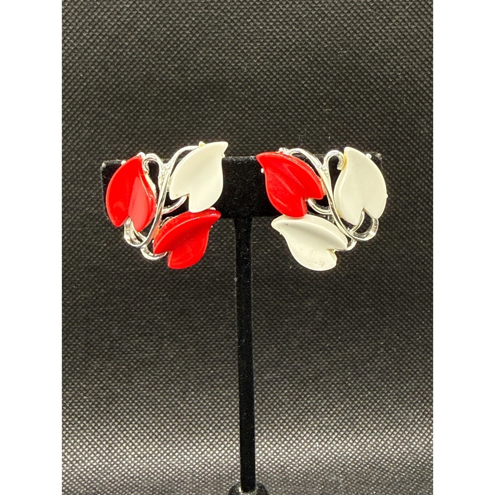 Vintage Red White Enamel Leaf Clip On Earrings Silver Tone Mid Century Style